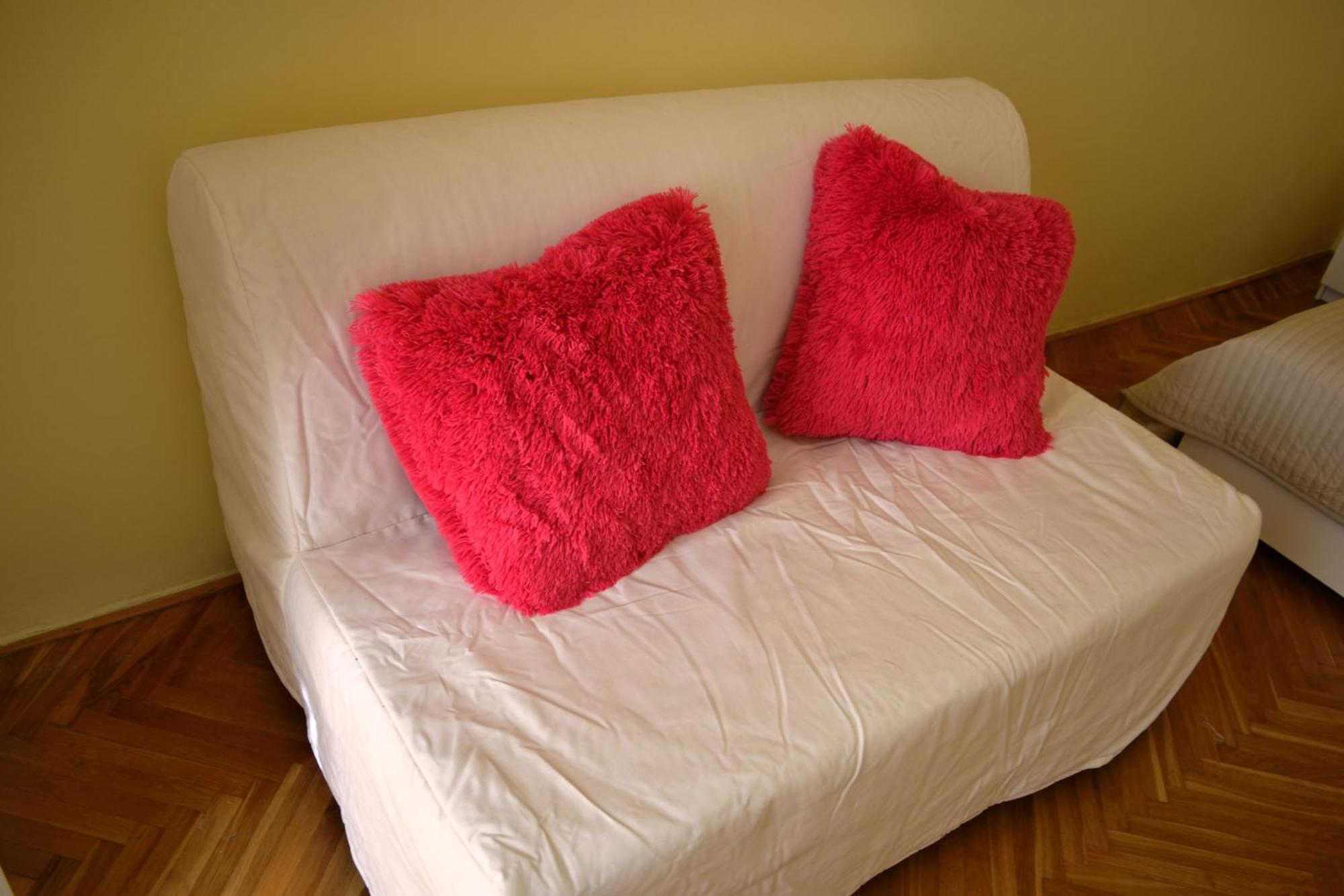 Sunflower 2Bdr Flat By Ruterra Prague Ngoại thất bức ảnh